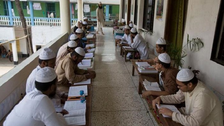 দেশের সব মাদ্রাসা বন্ধের জরুরি  নির্দেশ